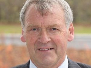 Supporting image for story: We could learn from Labour, says Tory MP Glyn Davies