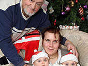 Supporting image for story: Father, 71, ready for twins' first Christmas