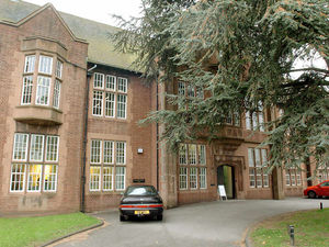 Supporting image for story: 2,500 back Lichfield Library petition