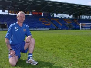 Supporting image for story: Football is a glamorous job?