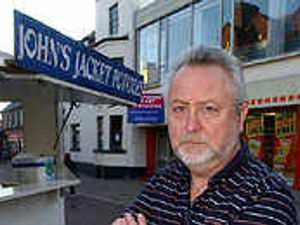 Supporting image for story: Shoppers urged to stop decline