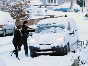 Supporting image for story: Five tips for driving in the snow