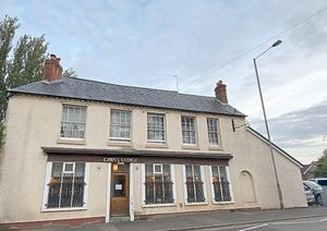 China Lodge is one of Kidderminster’s best-established and most fondly-regarded restaurants