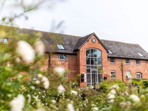 Supporting image for story: Food firm unveils expanded Midlands development centre