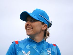 Supporting image for story: England name former captain Heather Knight in Women’s World Cup squad