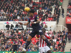 Supporting image for story: Stoke City 1 Aston Villa 1 - Match highlights 
