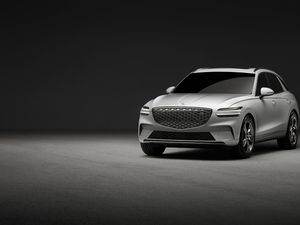 Supporting image for story: Genesis unveils new Electrified GV70