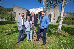 Supporting image for story: Opera singer Bryn Terfel goes back to his roots to film Pavarotti show