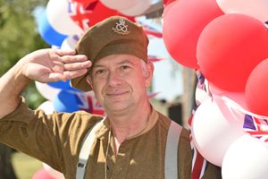 Anthony Loynes offers a salute at the event