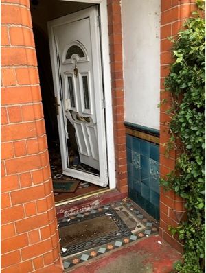 Police raid a property in Manse road, Telford