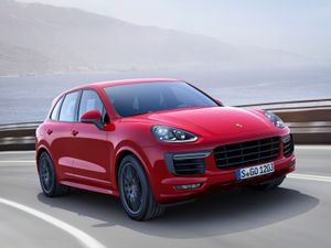 Supporting image for story: Porsche Cayenne tops list of most expensive cars to repair