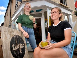 Supporting image for story: Taxi rides and kebabs aren't needed for us to get jabbed, say Shropshire's youth