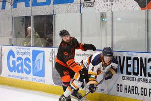 Action during Telford Tigers' 10-2 triumph over Romford Raiders.