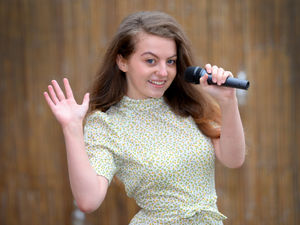 Supporting image for story: WATCH: Wolverhampton NHS worker Holly lifting spirits through song