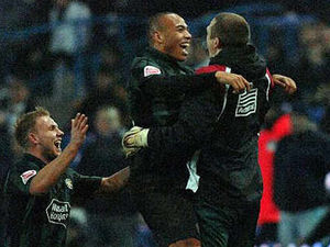 Supporting image for story: Leeds win has set the benchmark