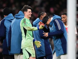 Supporting image for story: Arsenal into Carabao Cup semi-finals after marathon shoot-out win