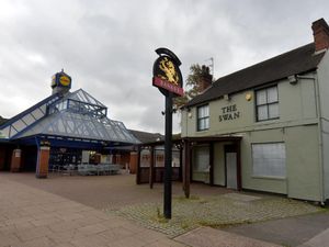 Supporting image for story: 127-year-old Bilston pub which twice survived the bulldozers could finally be demolished to extend Lidl car park