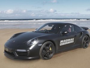 Supporting image for story: Fastest man on Pendine Sands plans to set record again in a car