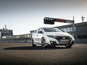 Supporting image for story: Honda Civic Type-R review: Race car for road setting new limits