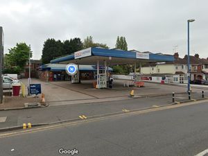 Supporting image for story: Walsall man accused of injuring police officers during petrol station arrest
