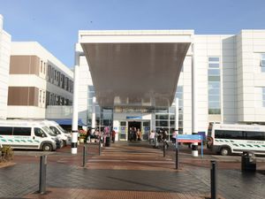 Supporting image for story: Health bosses to be questioned over care at Russells Hall Hospital