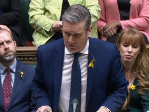 Supporting image for story: Starmer quizzes Johnson over sanctions for Chelsea owner Roman Abramovich