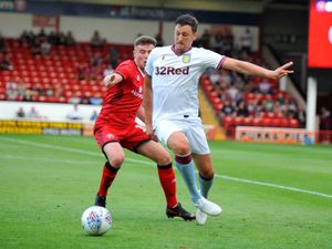 Supporting image for story: Aston Villa confirm Tommy Elphick loan recall