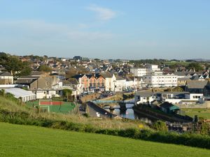 Supporting image for story: Man arrested on suspicion of murder after woman, 93, found dead