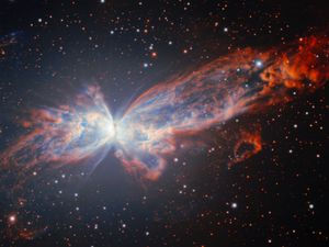 Supporting image for story: Stunning new picture of cosmic butterfly captured by telescope in Chile