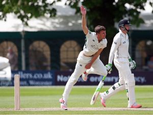 Supporting image for story: Jack Shantry to share fast bowling tips