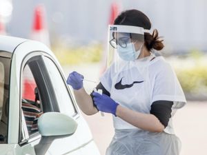 Supporting image for story: NHS Test and Trace reaches lowest ever proportion of contacts