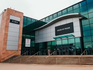 Supporting image for story: House of Fraser closures: A car crash that we all knew was on its way
