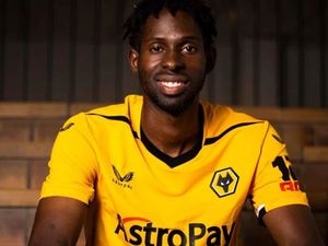 Supporting image for story: Wolves complete Boubacar Traore loan signing