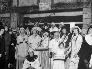 Supporting image for story: Nostalgia pictures - week ending August 7, 2010