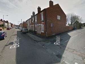 Supporting image for story: Woman freed after two-car crash in Walsall