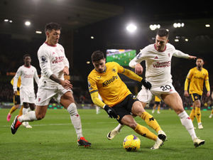 Supporting image for story: Wolves 3 Manchester United 4 - Report 