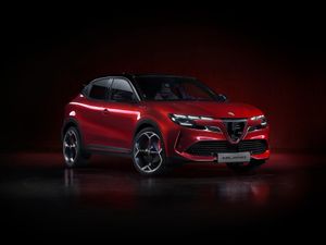 Supporting image for story: Alfa Romeo forced to change the name of its new Milano crossover