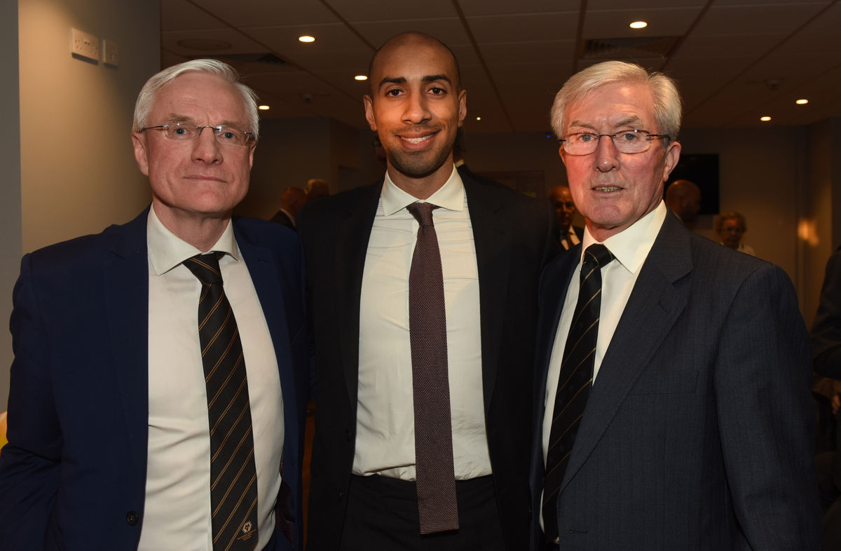 Former striker Mel Eves joins Wolves Former Players Association committee