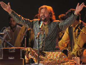Supporting image for story: Hans Raj Hans coming to Birmingham