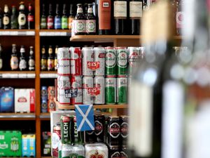 Supporting image for story: Drinkers asked to consider health effects during alcohol awareness week