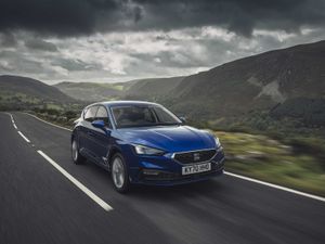 Supporting image for story: Seat reveals pricing for expanded Leon range