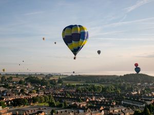 Supporting image for story: Everything you need to know about Oswestry Balloon Carnival this weekend