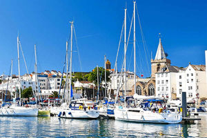 Port of call – St Peter Port on the island