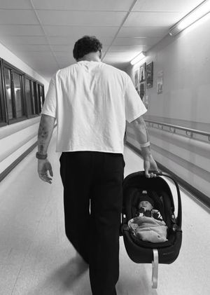 An image posted by Alice Kinsella of her new baby heading home from hospital. Picture: @alicekinsella17