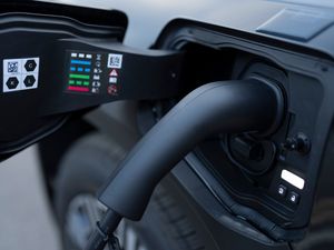 Supporting image for story: Renault boss ‘not worried at all’ over EU’s relaxing of 2035 ICE ban