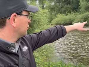 Supporting image for story: Giant 'poo slick' is not ours says water company after angler's YouTube criticism