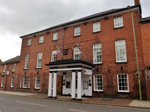 Supporting image for story: Historic Wynnstay Hotel sold to pub chain after being owned by same family for 30 years