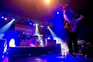 Supporting image for story: Feeder to meet fans at Wolverhampton Civic Hall