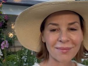 Embeth Jean Davidtz in her post on Instagram