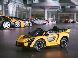 Supporting image for story: The gifts to buy a petrolhead this Christmas